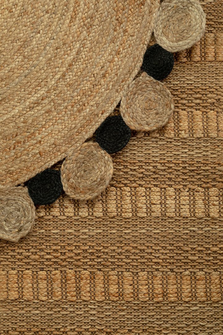Nuvia Looma Jute Rug natural and black weave texture detail close-up